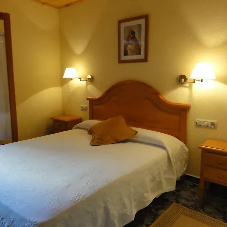 Hotel Ca L'amadeu *