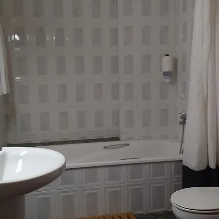 Ca L'amadeu Hotel *